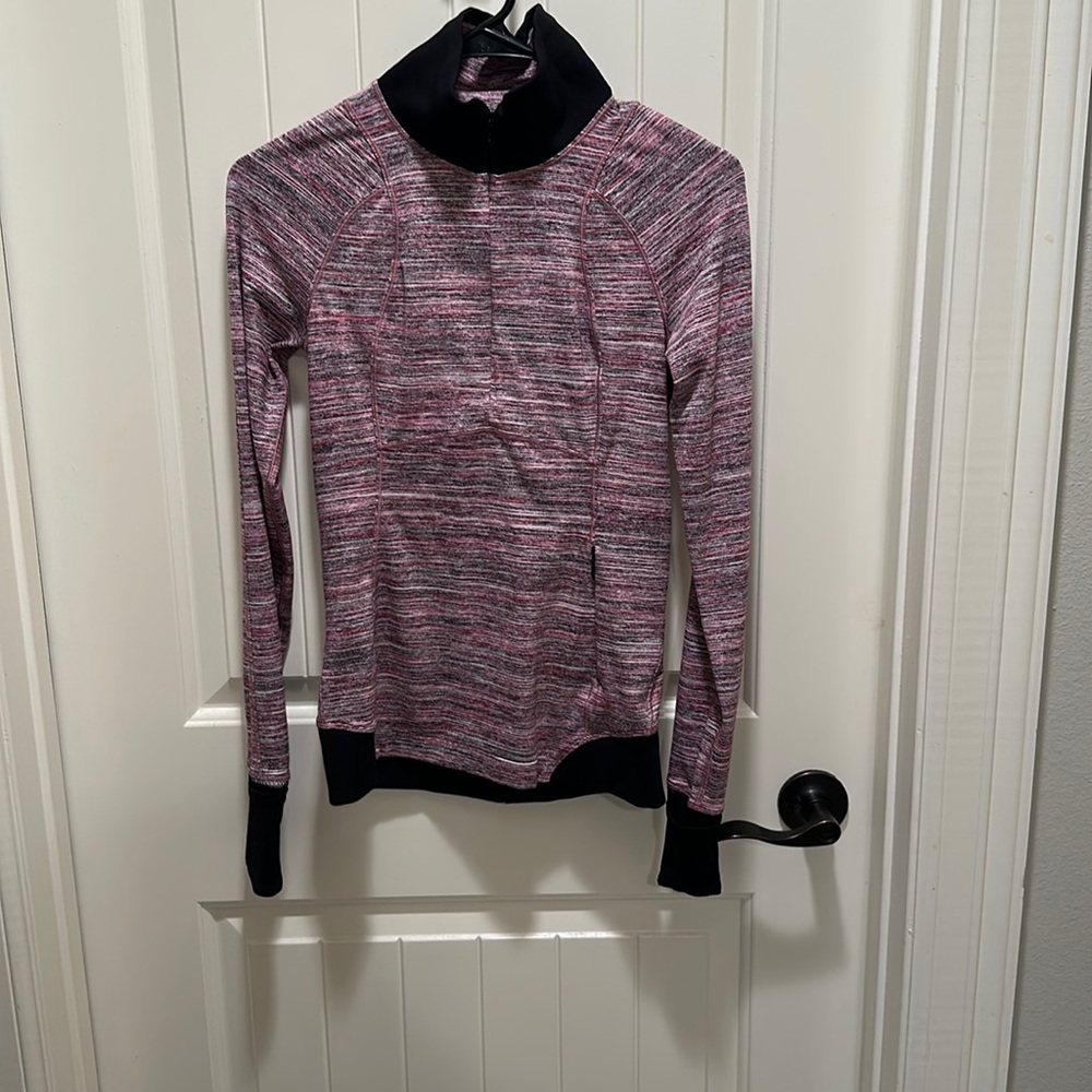 Lululemon Runderful half zip - Picture 2 of 6